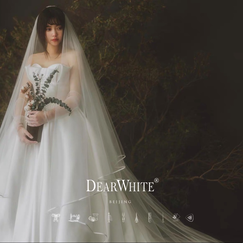 White veil